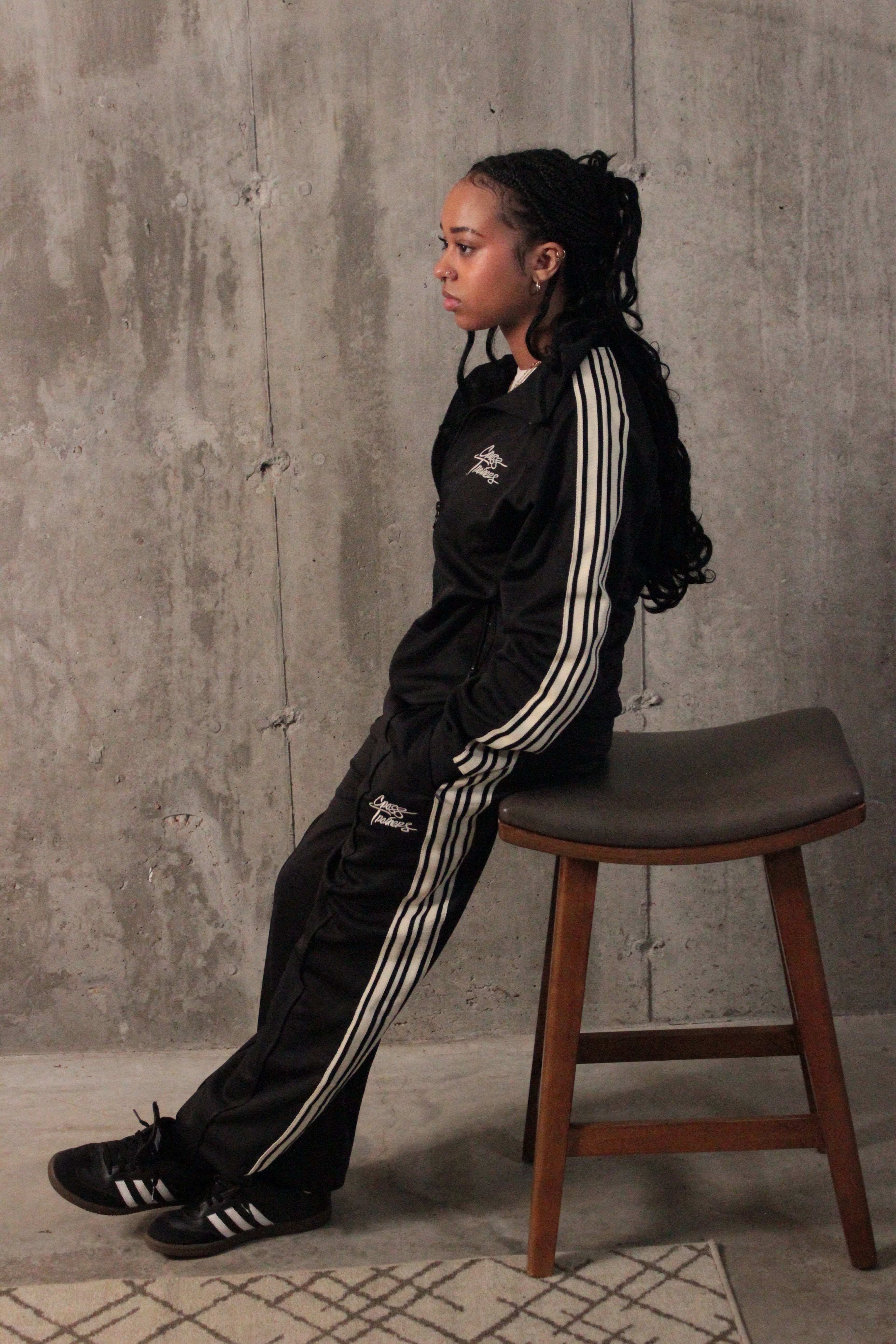 Crosstrainers Black/Cream Tracksuit